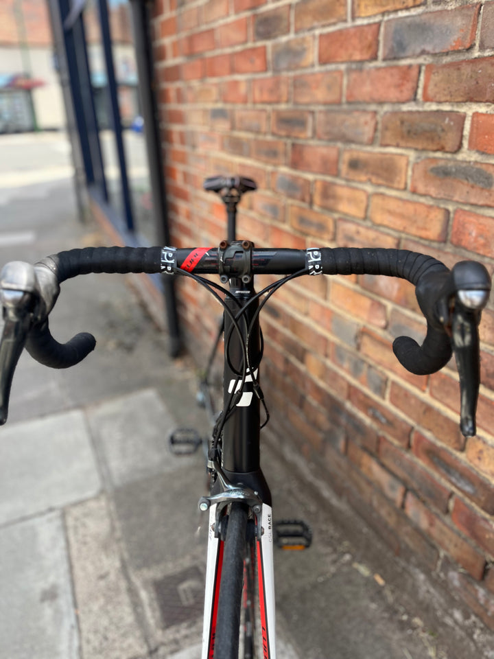 Approved Used Cube Attain Race Size 62cm