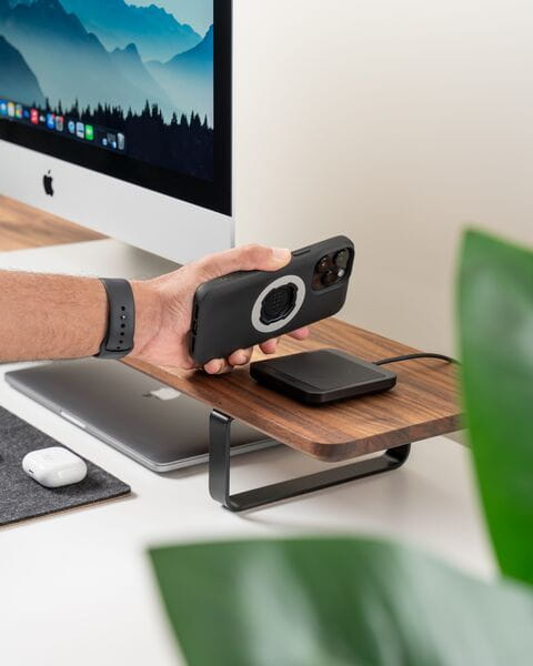 Quad Lock MAG Wireless Charging Pad