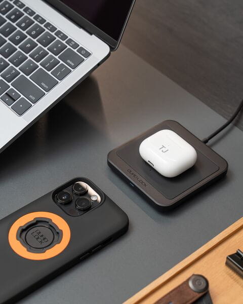 Quad Lock MAG Wireless Charging Pad