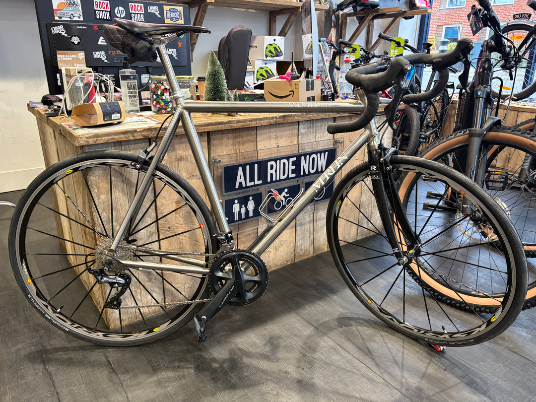 Approved Used Merlin Extralight Titanium Size 52cm