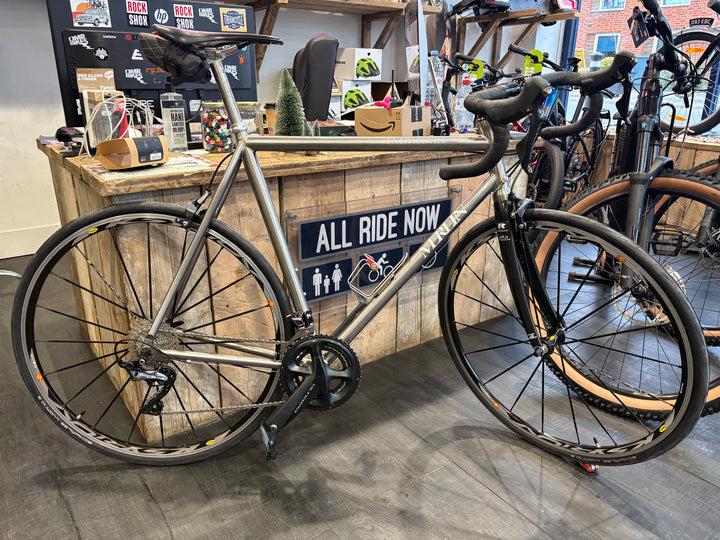 Approved Used Merlin Extralight Titanium Size 52cm