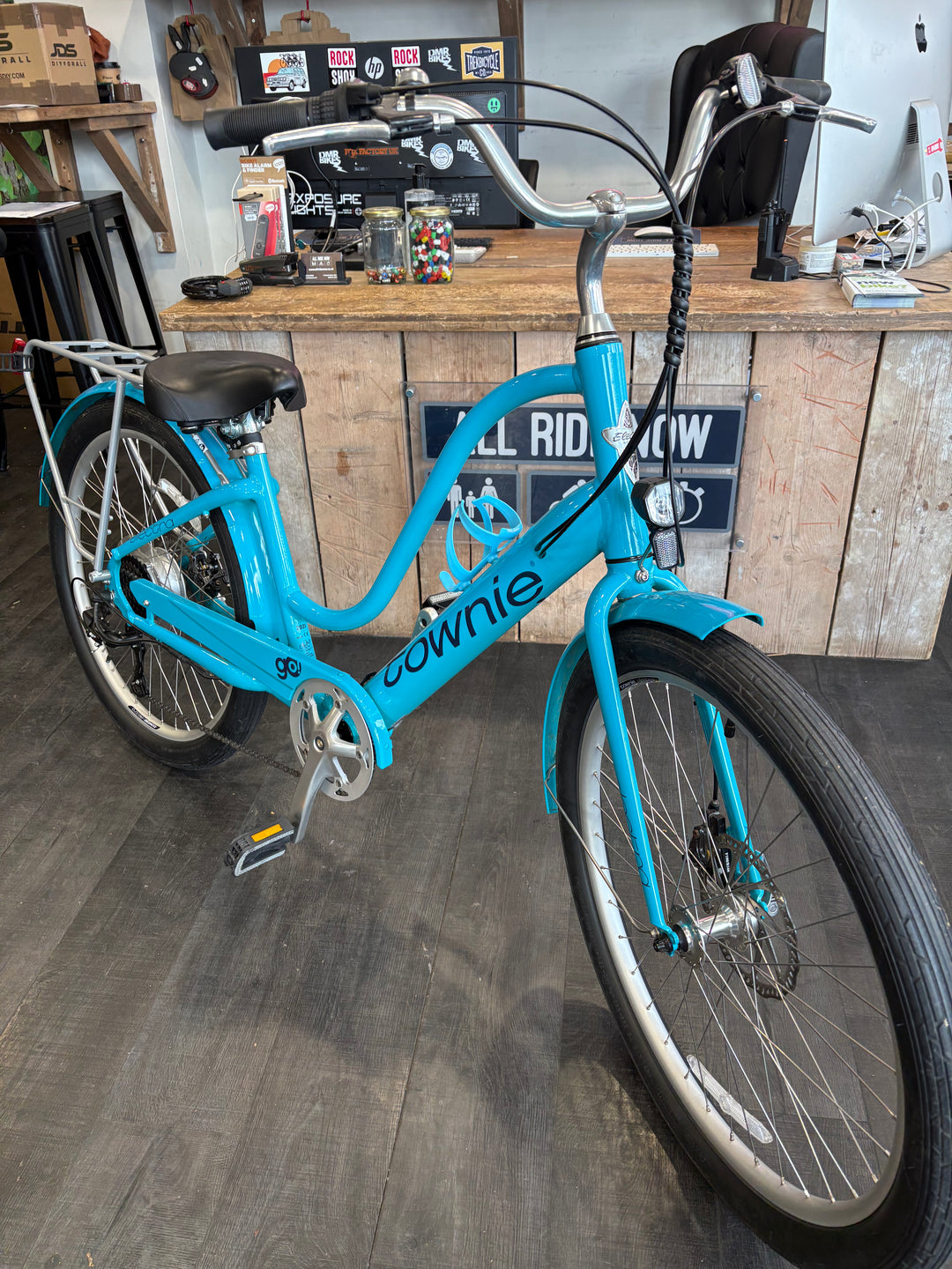 Approved Used Electra Townie Go! step Thru 2024