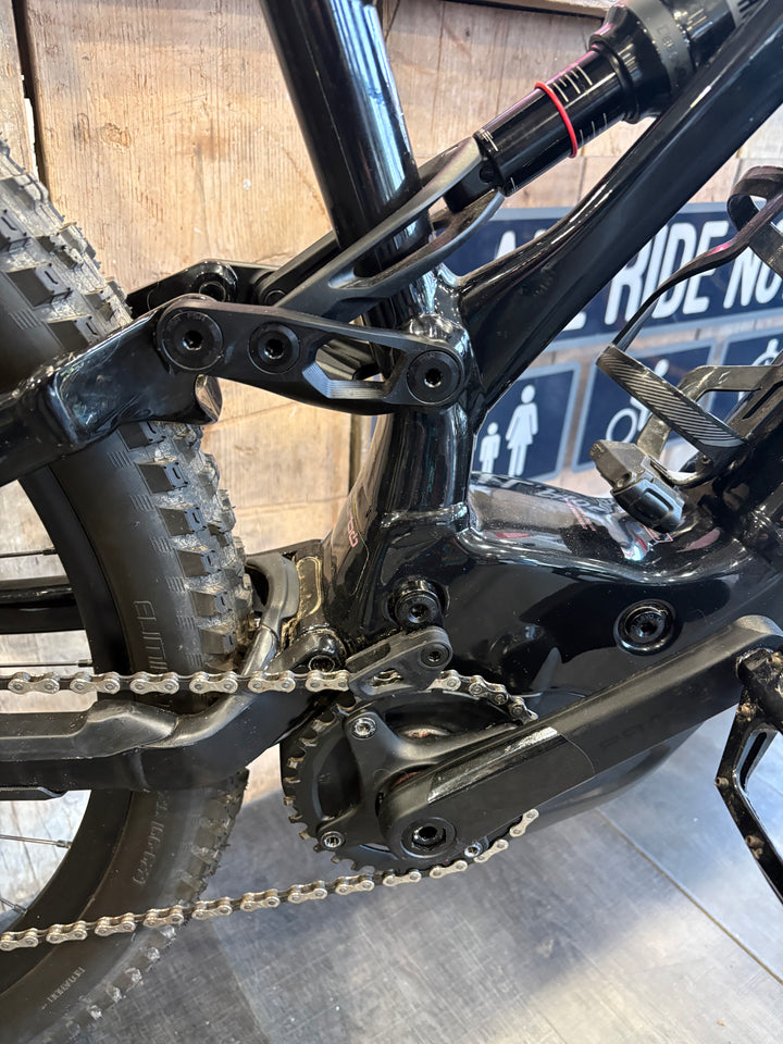 Specialized Turbo Levo emtb suspension