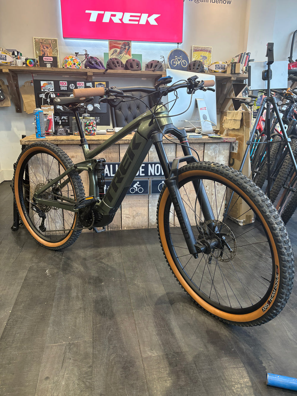Trek Rail 7 gen 3 green