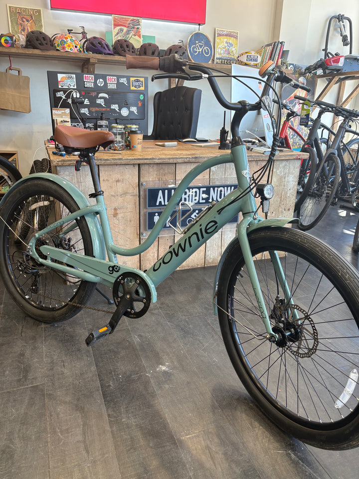 Approved Used Electra Townie Go! step Thru 2024