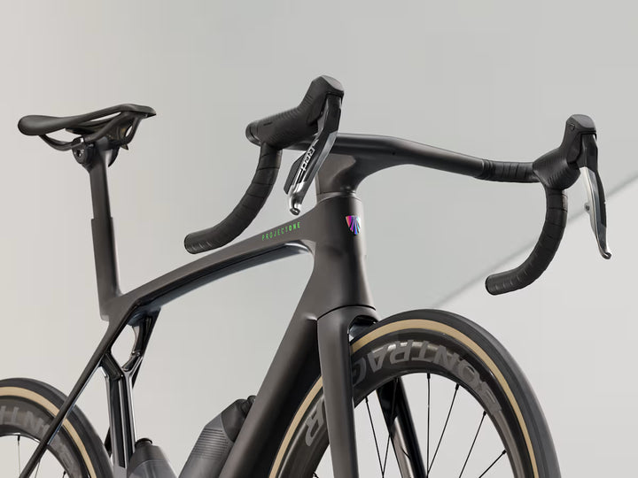 Trek Madone SLR 9 AXS Gen 8 2026