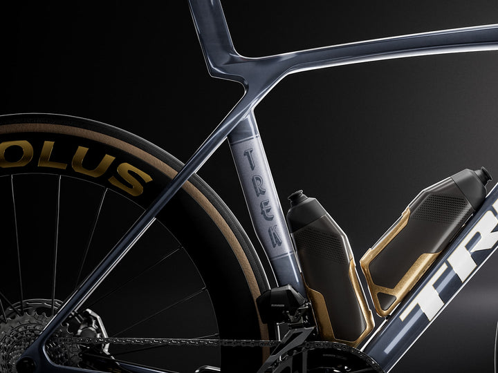 Trek Madone SLR 9 AXS Gen 8 - No. 76 ICON 2027
