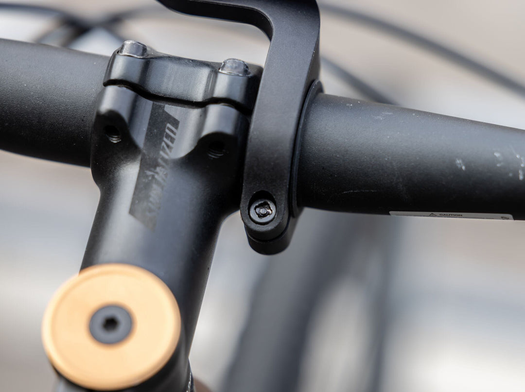 Quadlock Anti Theft Screws